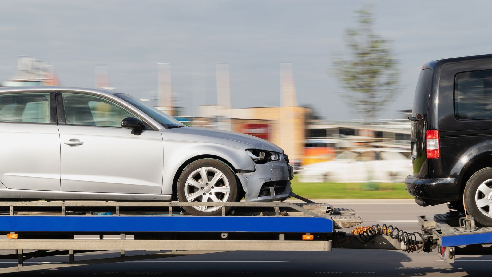 Towed Car and Long-Distance Towing