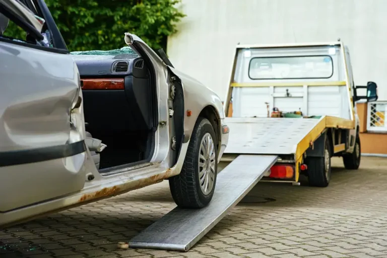 24/7 Flatbed Towing Services for Houston Residents